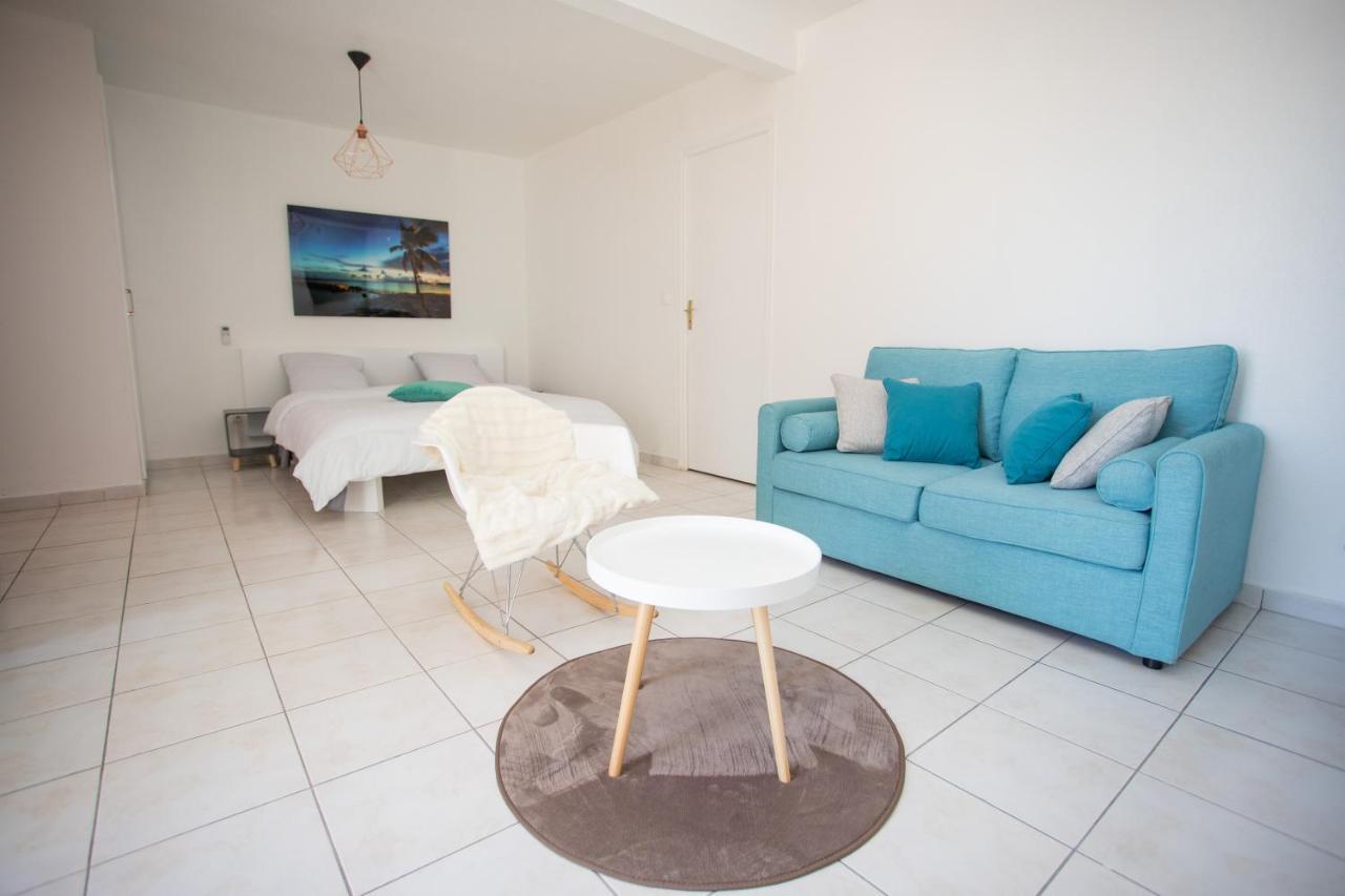 Boulevard Legitimus Pointe-a-Pitre  Bagian luar foto